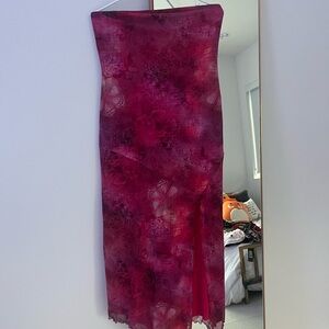 Reddish/pink Strapless Dress